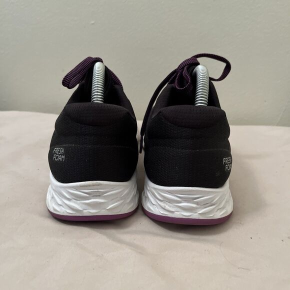 New Balance Fresh Foam Arishi V2 Running Shoes, Black/Voltage Violet- Size 9 - Picture 6 of 8